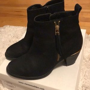Steve Madden wantagh booties